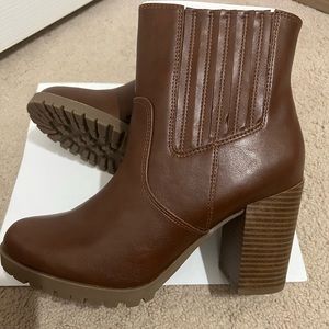 ANA NWT and box ankle boots. Size 8.5